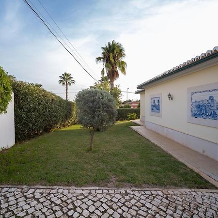 A Tipica Casa De Ferias Villa Parchal Exterior photo
